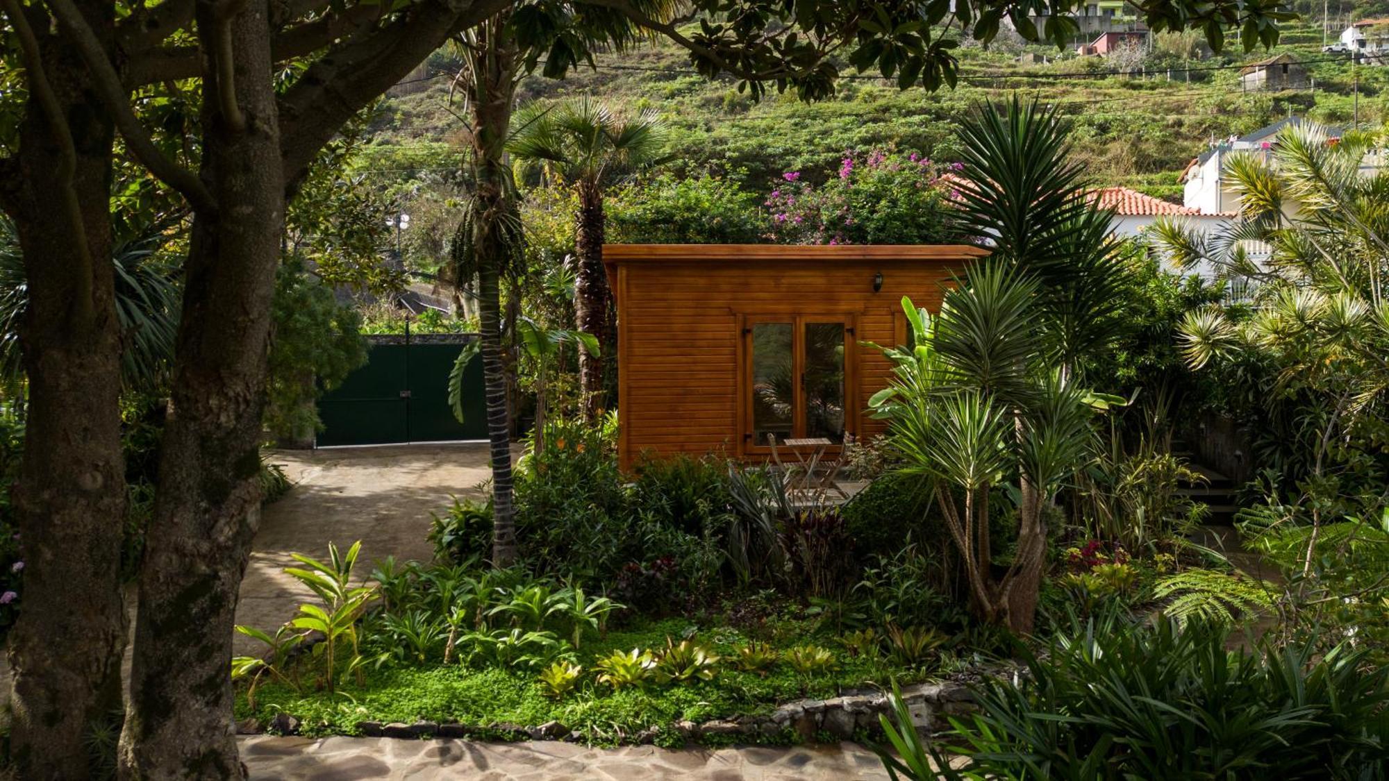Madeira Surf Lodge Sao Vicente  Exterior photo