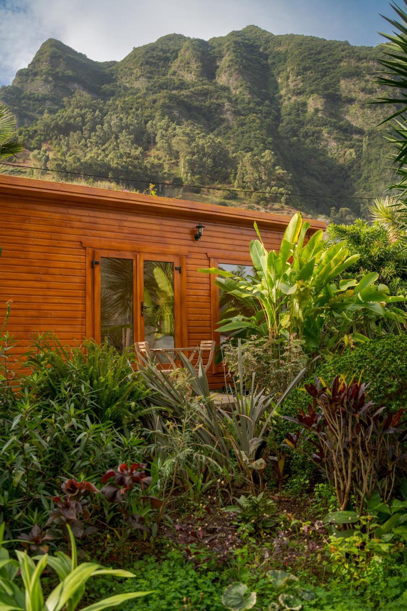 Madeira Surf Lodge Sao Vicente  Exterior photo